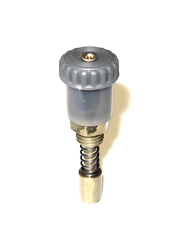 Pull up choke assembly